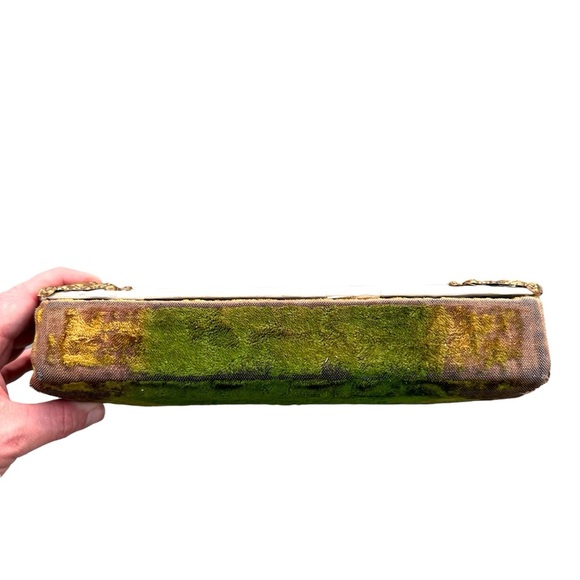 Antique Victorian Wood Leather Album Cherubs Ormolu Latch Accents Cabinet Cards - Picture 9 of 16